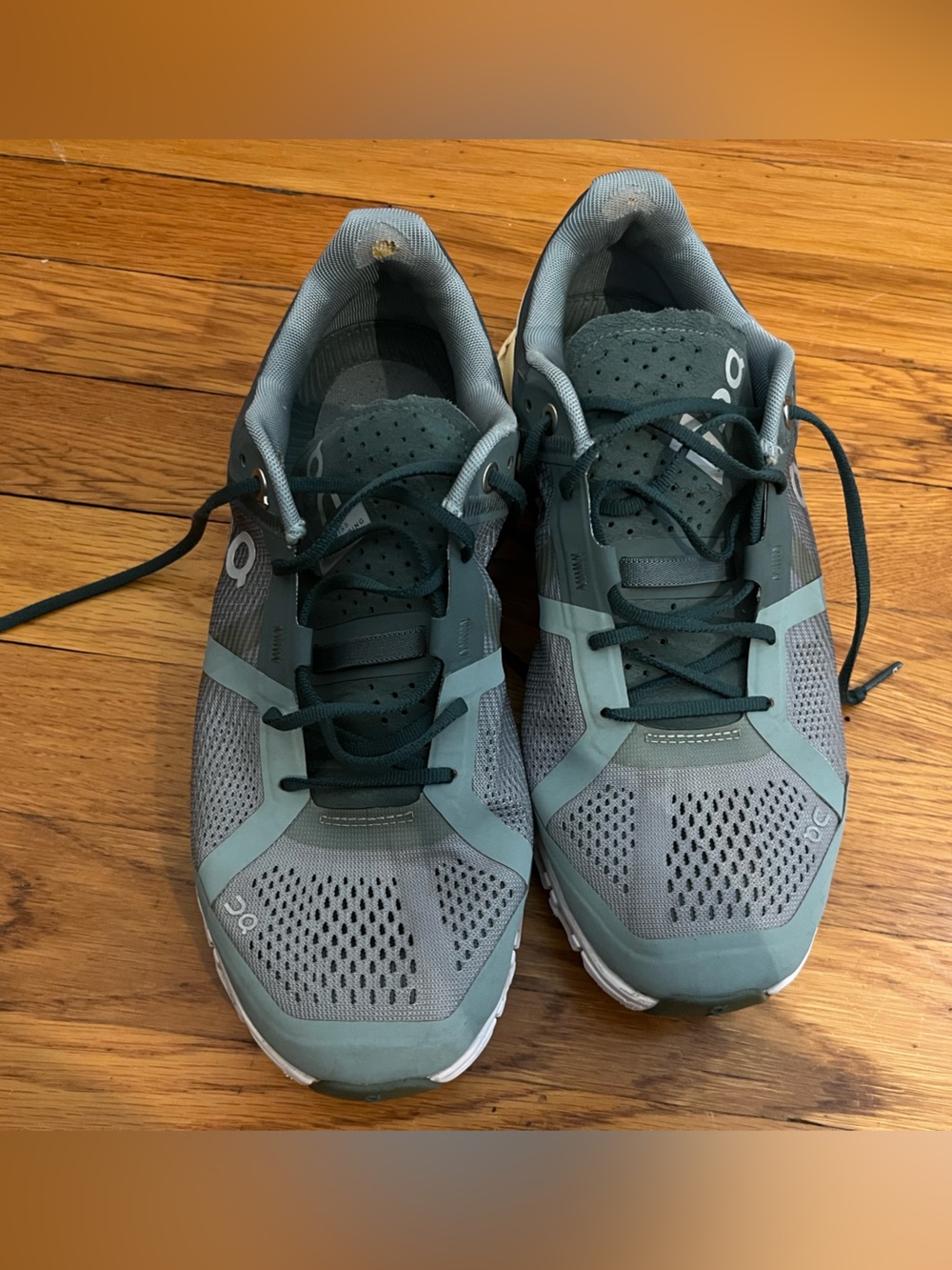 On Running Women’s Running Sneakers Shoes Size 8